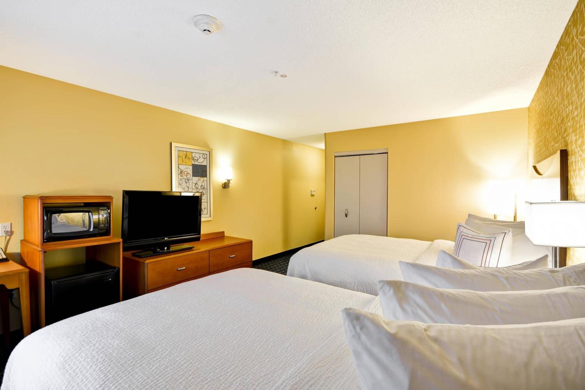Fairfield Inn & Suites Tampa Fairgrounds/Casino photo 8