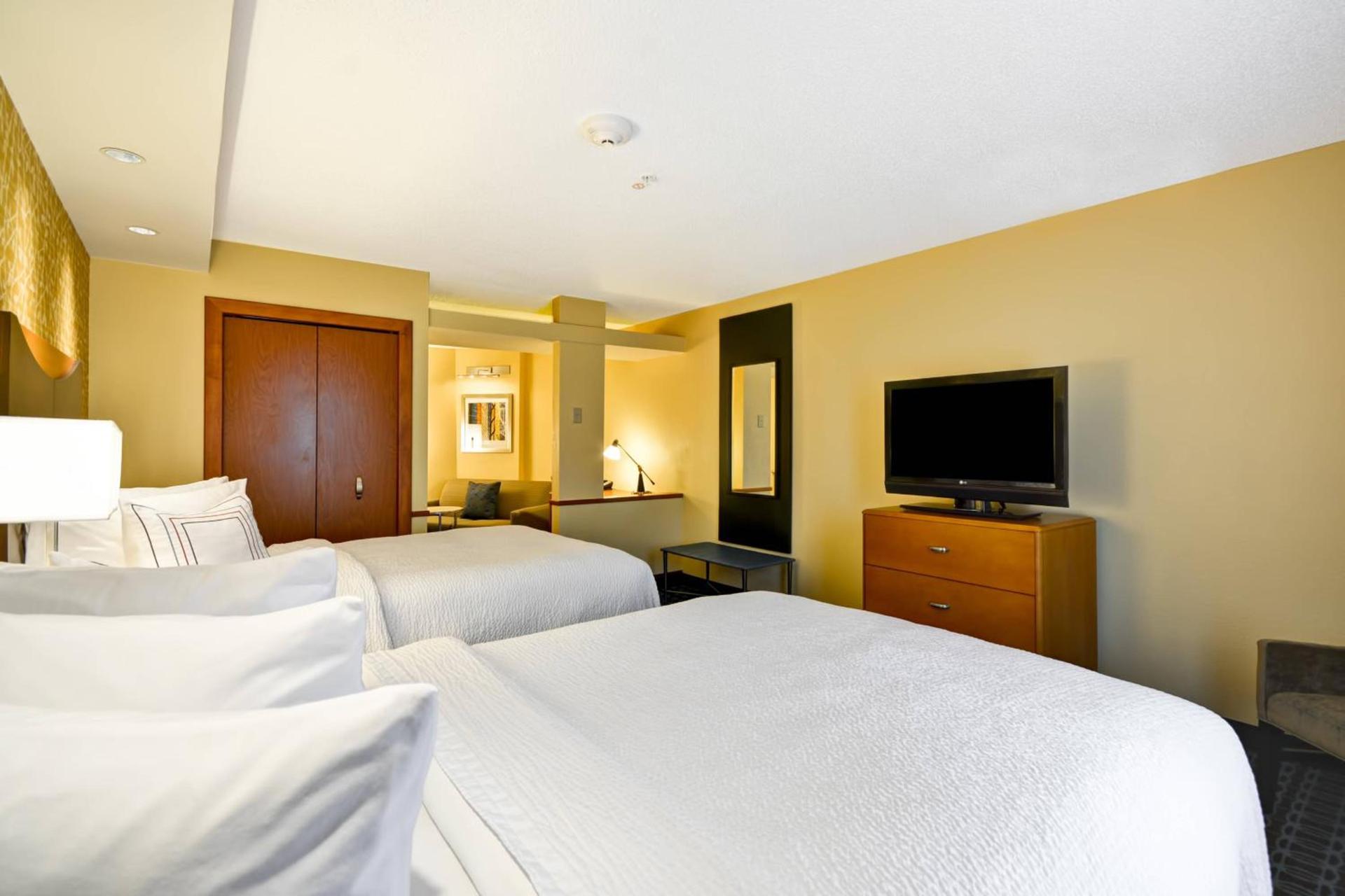 Fairfield Inn & Suites Tampa Fairgrounds/Casino photo 17