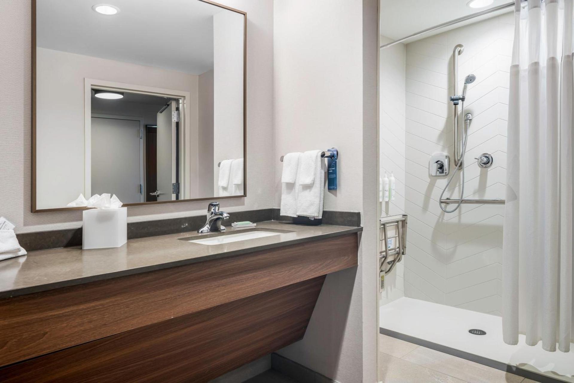 Fairfield by Marriott Inn & Suites Kansas City North, Gladstone photo 18
