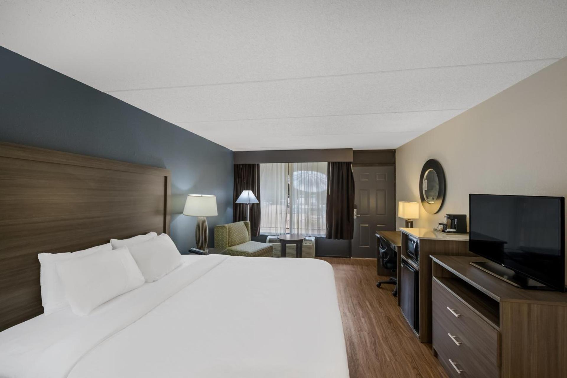 Quality Inn Asheville Airport photo 39