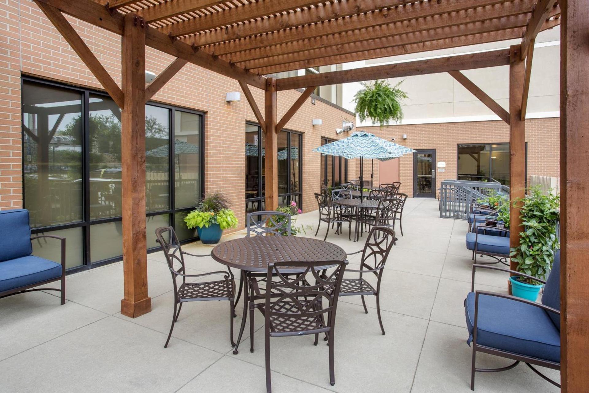SpringHill Suites Louisville Downtown photo 8