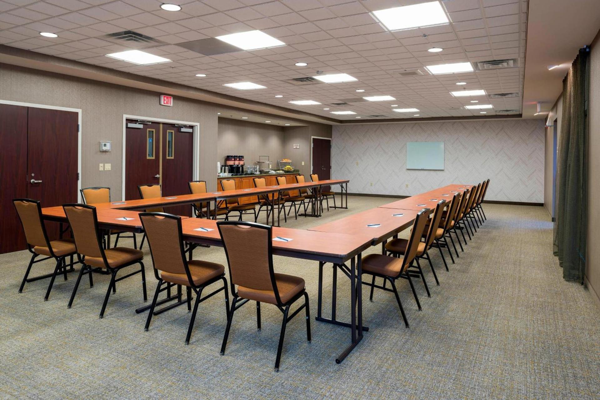 SpringHill Suites Midland photo 25