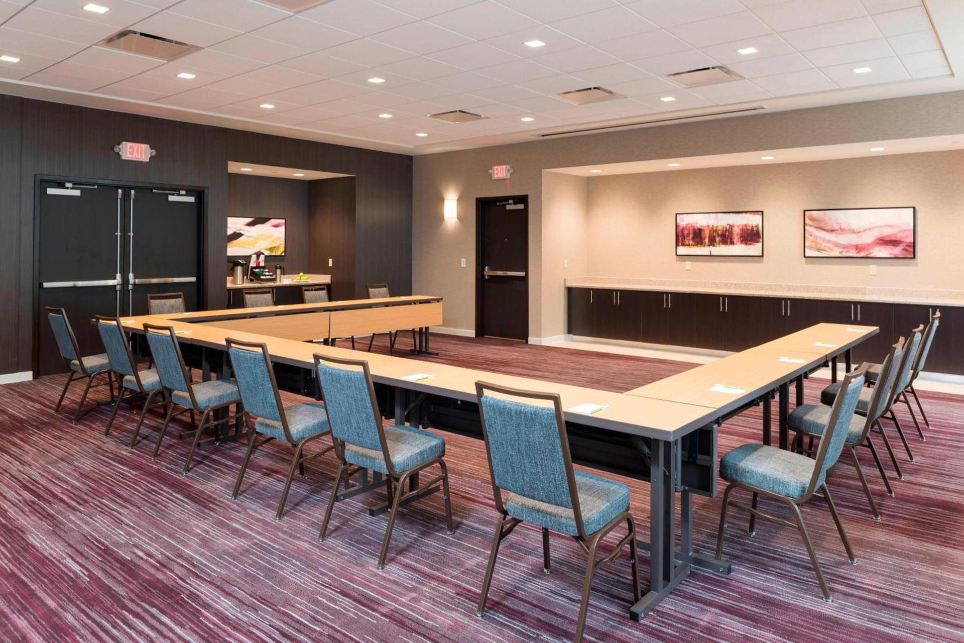 Courtyard by Marriott Louisville Downtown photo 30