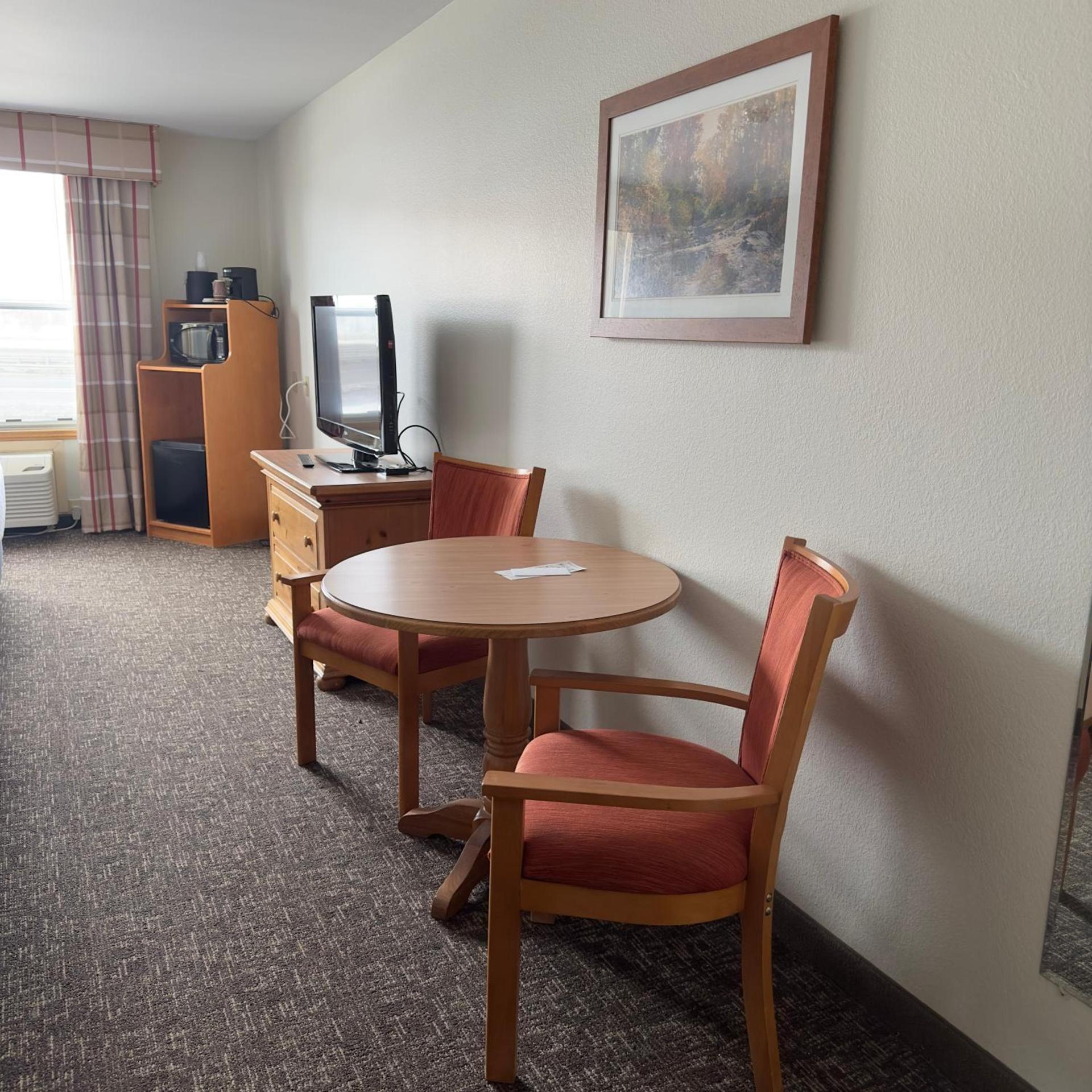 Sleep Inn & Suites near Spirit Mountain photo 17