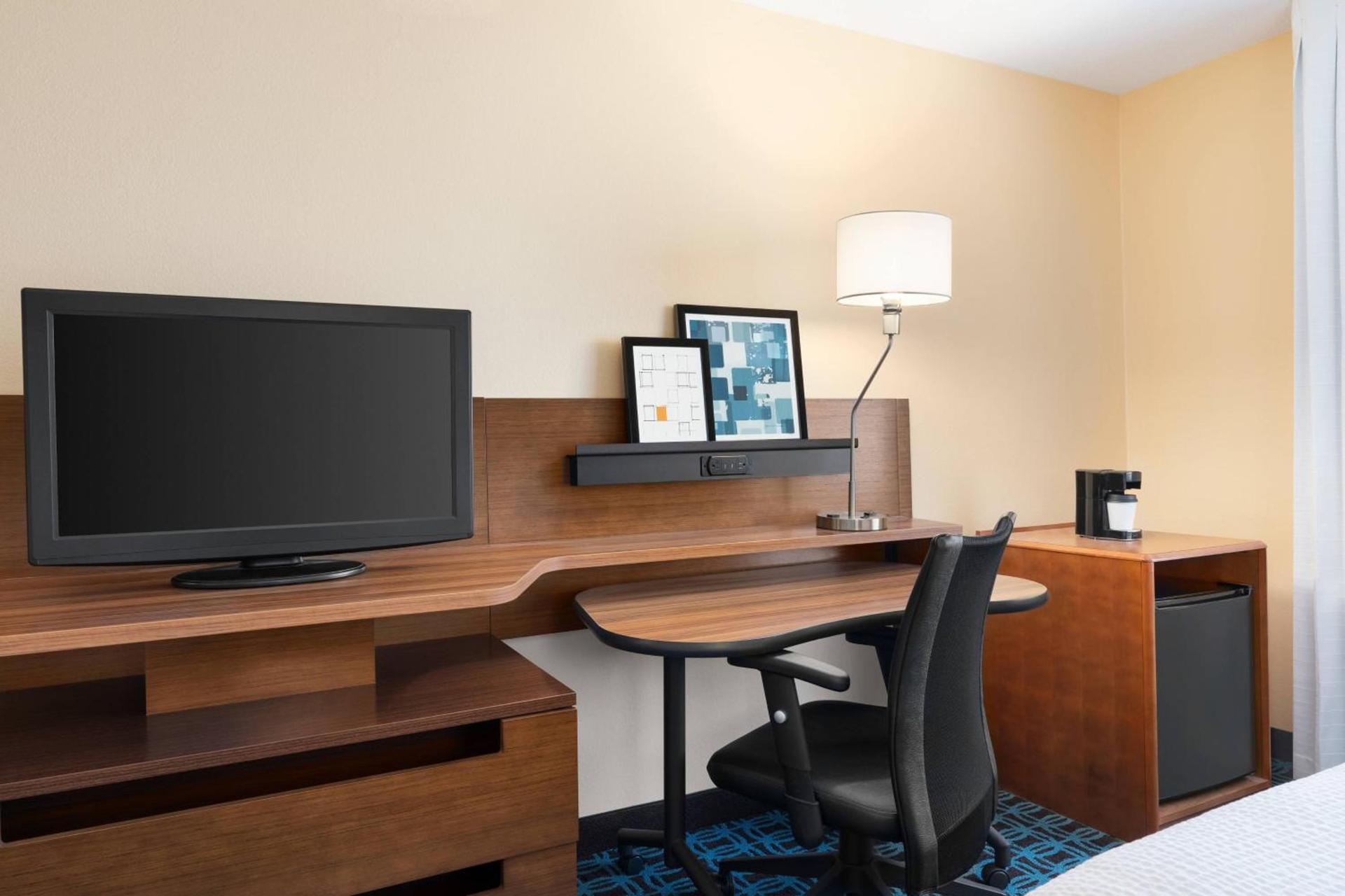 Fairfield Inn by Marriott Deptford photo 11
