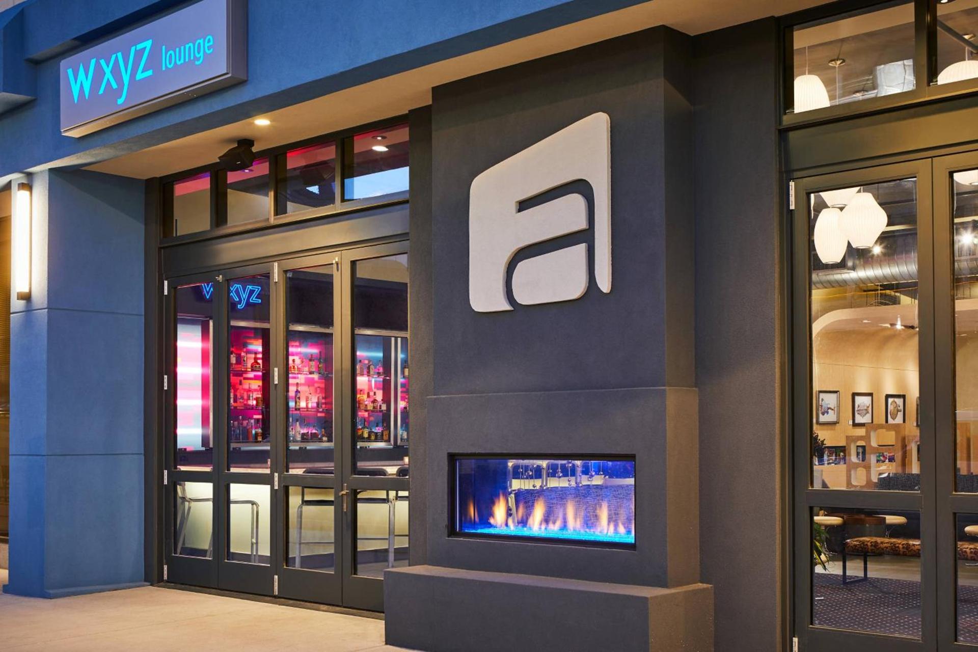 Aloft by Marriott South Bend photo 13