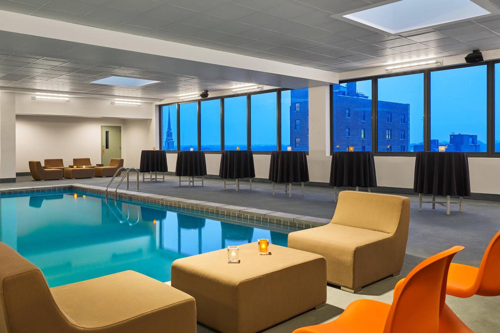 Aloft by Marriott South Bend photo 17