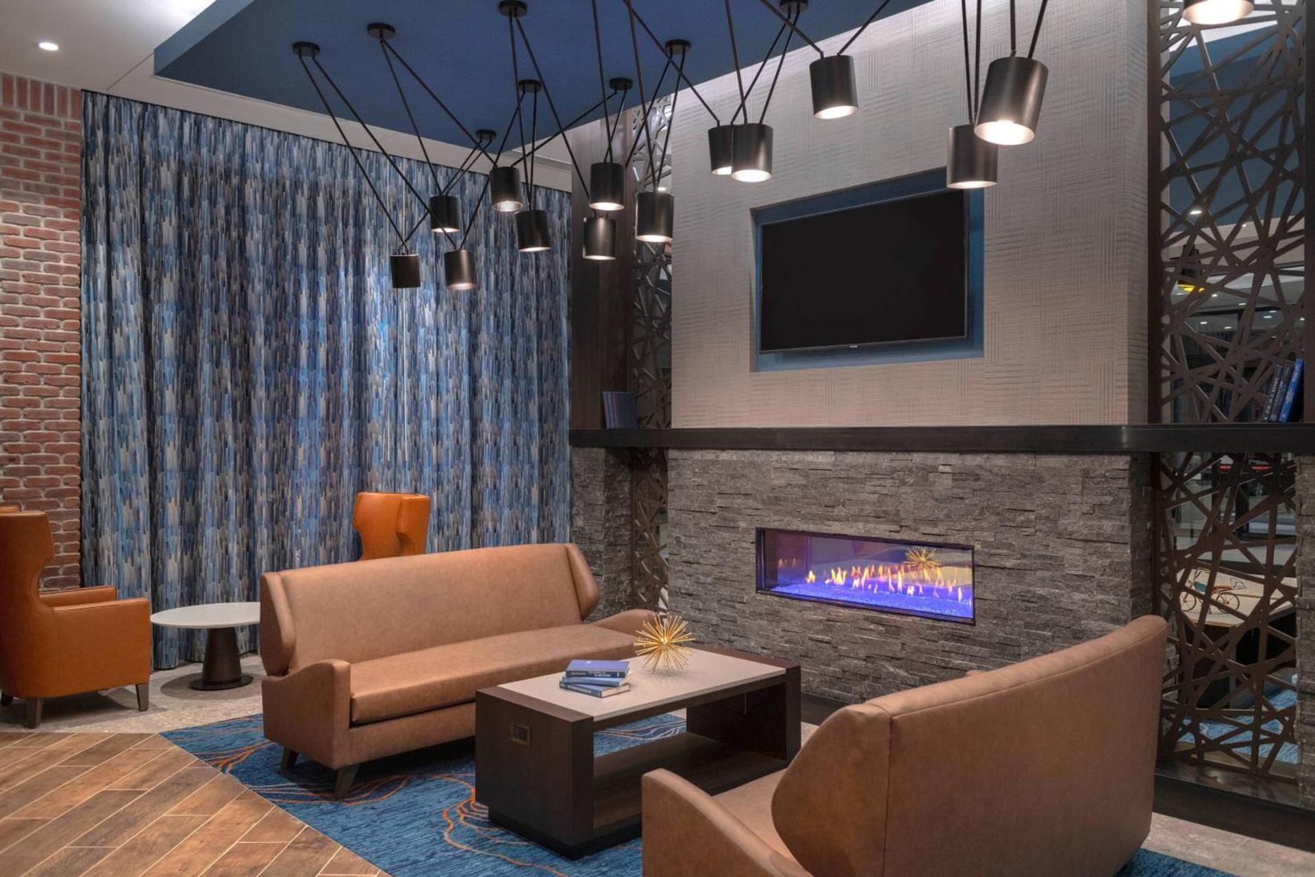 Residence Inn by Marriott Manchester Downtown photo 4