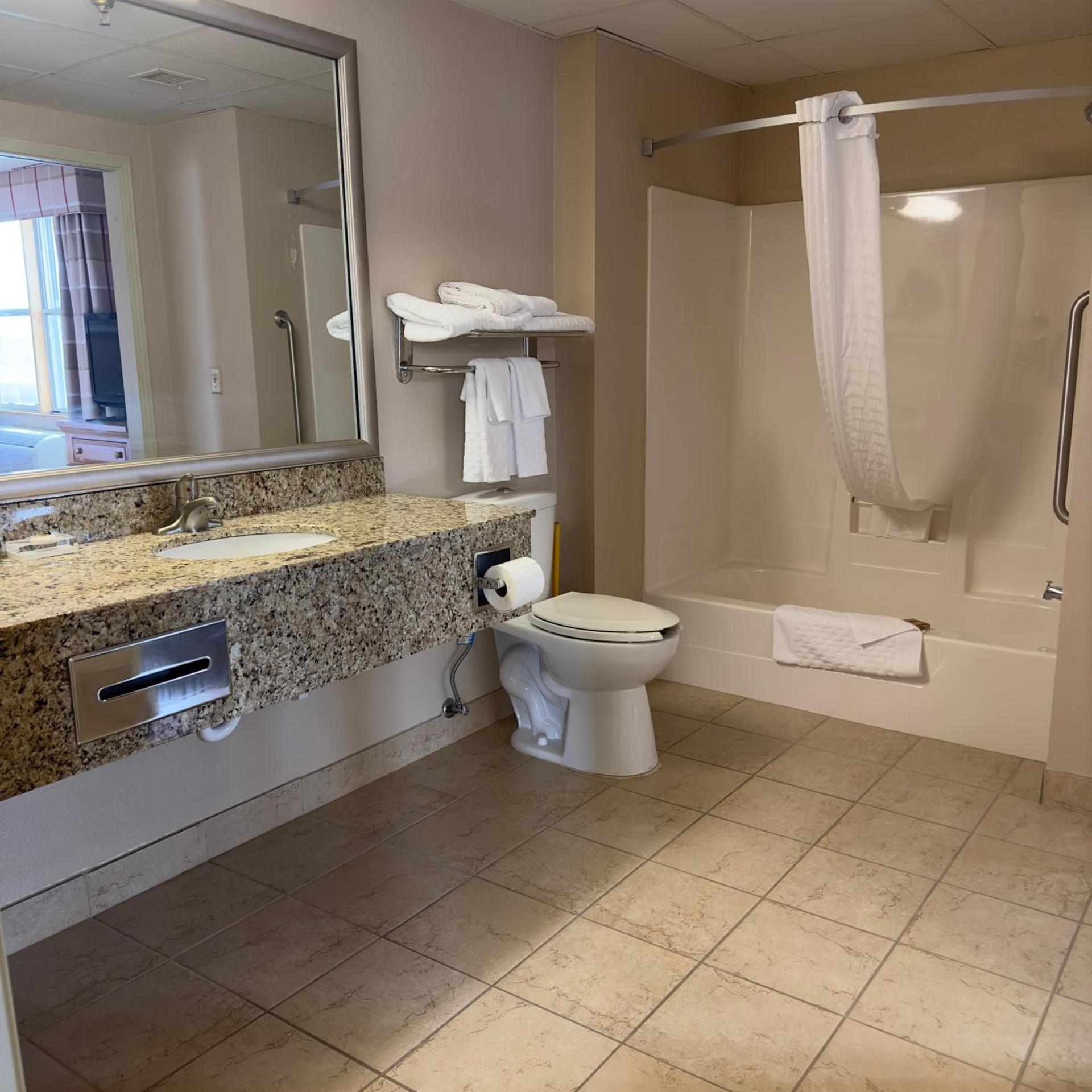 Sleep Inn & Suites near Spirit Mountain photo 13