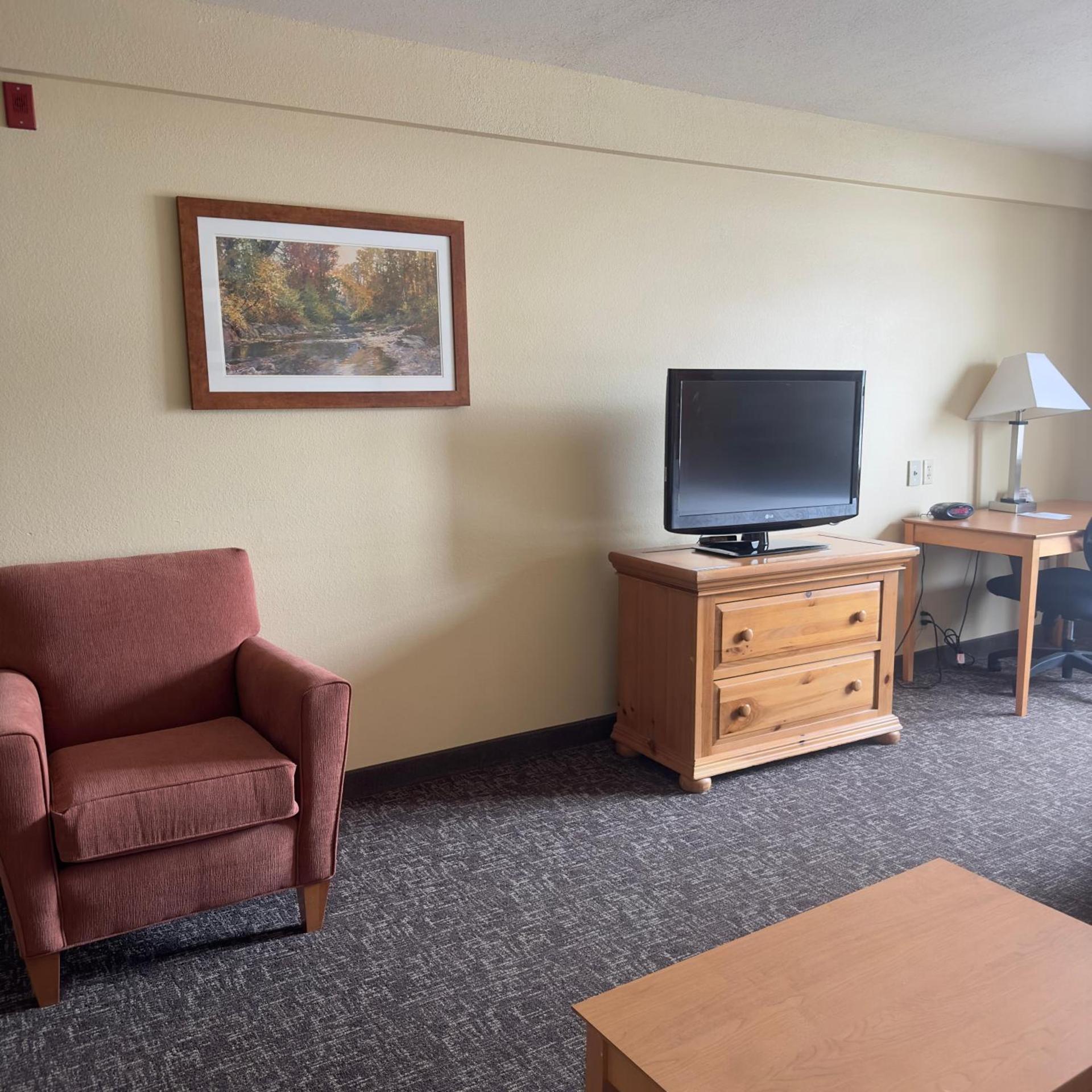 Sleep Inn & Suites near Spirit Mountain photo 20
