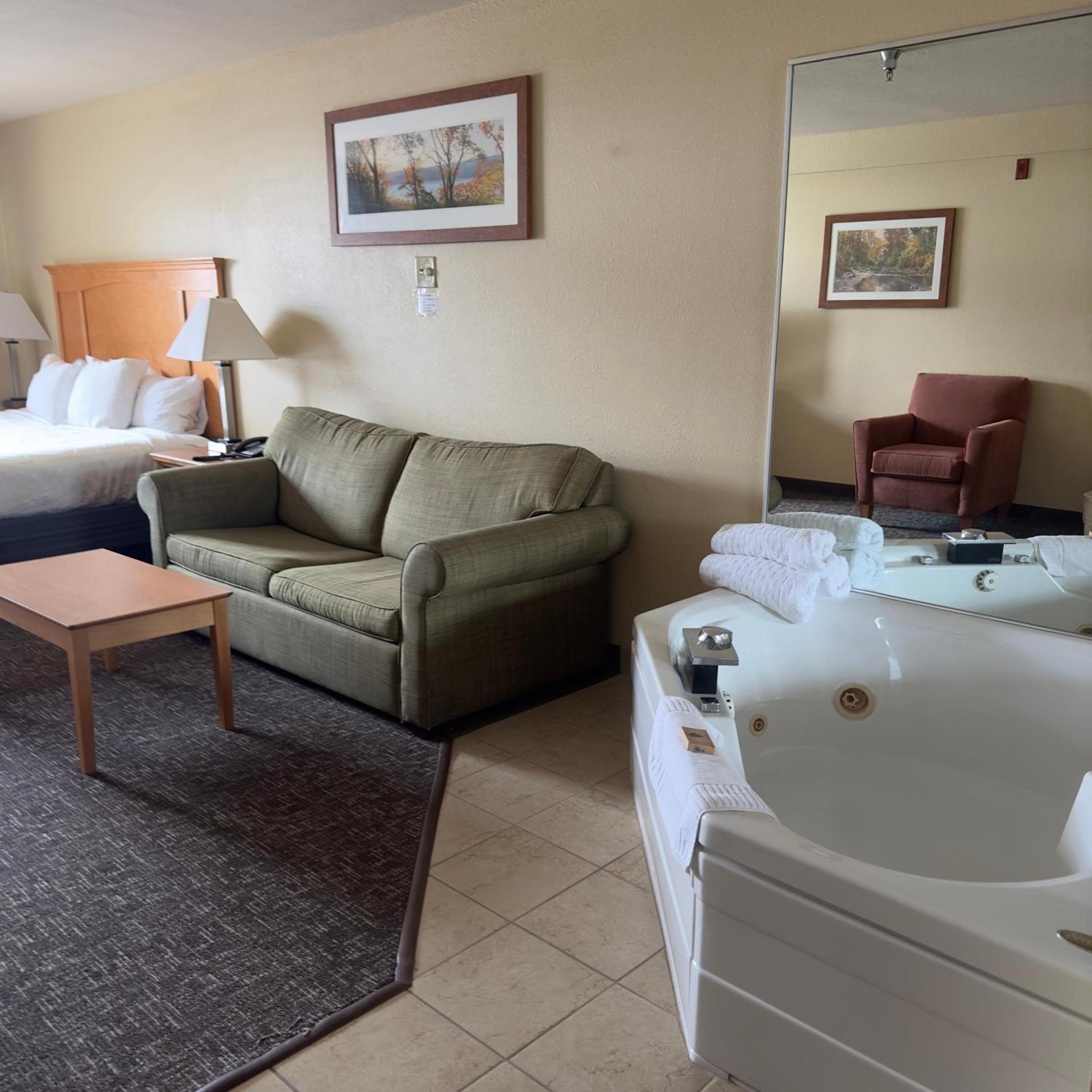 Sleep Inn & Suites near Spirit Mountain photo 18