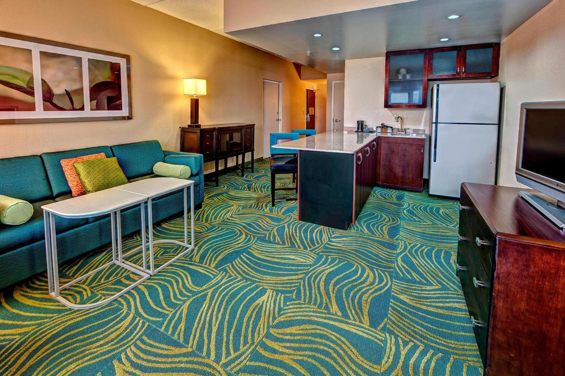 SpringHill Suites Norfolk Old Dominion University photo 6