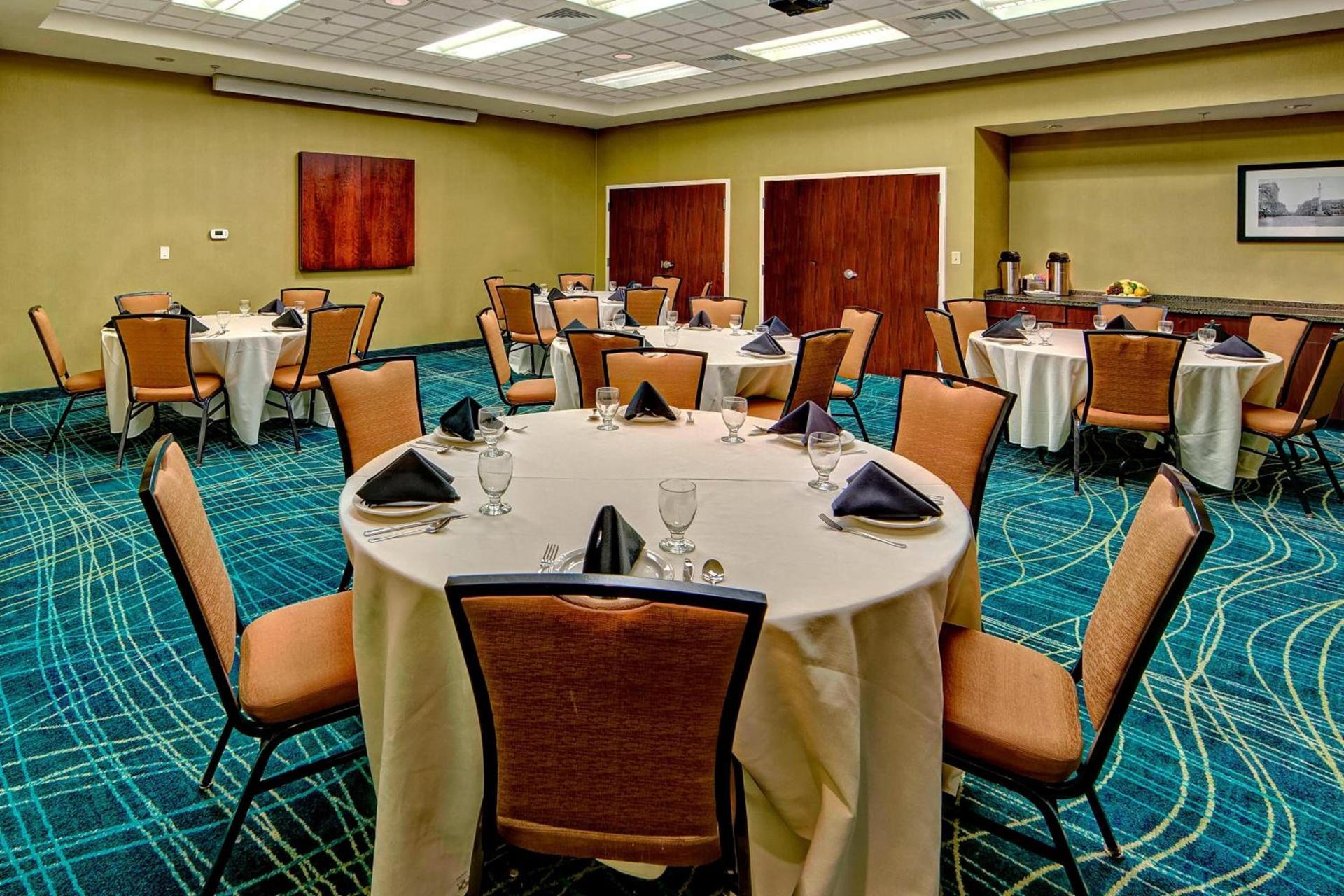 SpringHill Suites Norfolk Old Dominion University photo 16