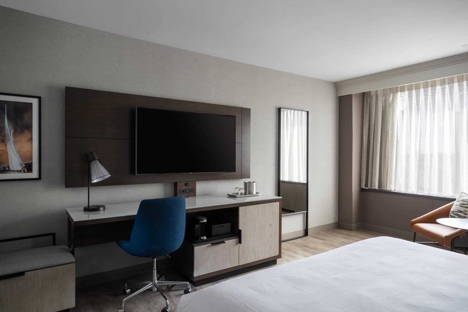 AC Hotel by Marriott Arlington National Landing photo 5
