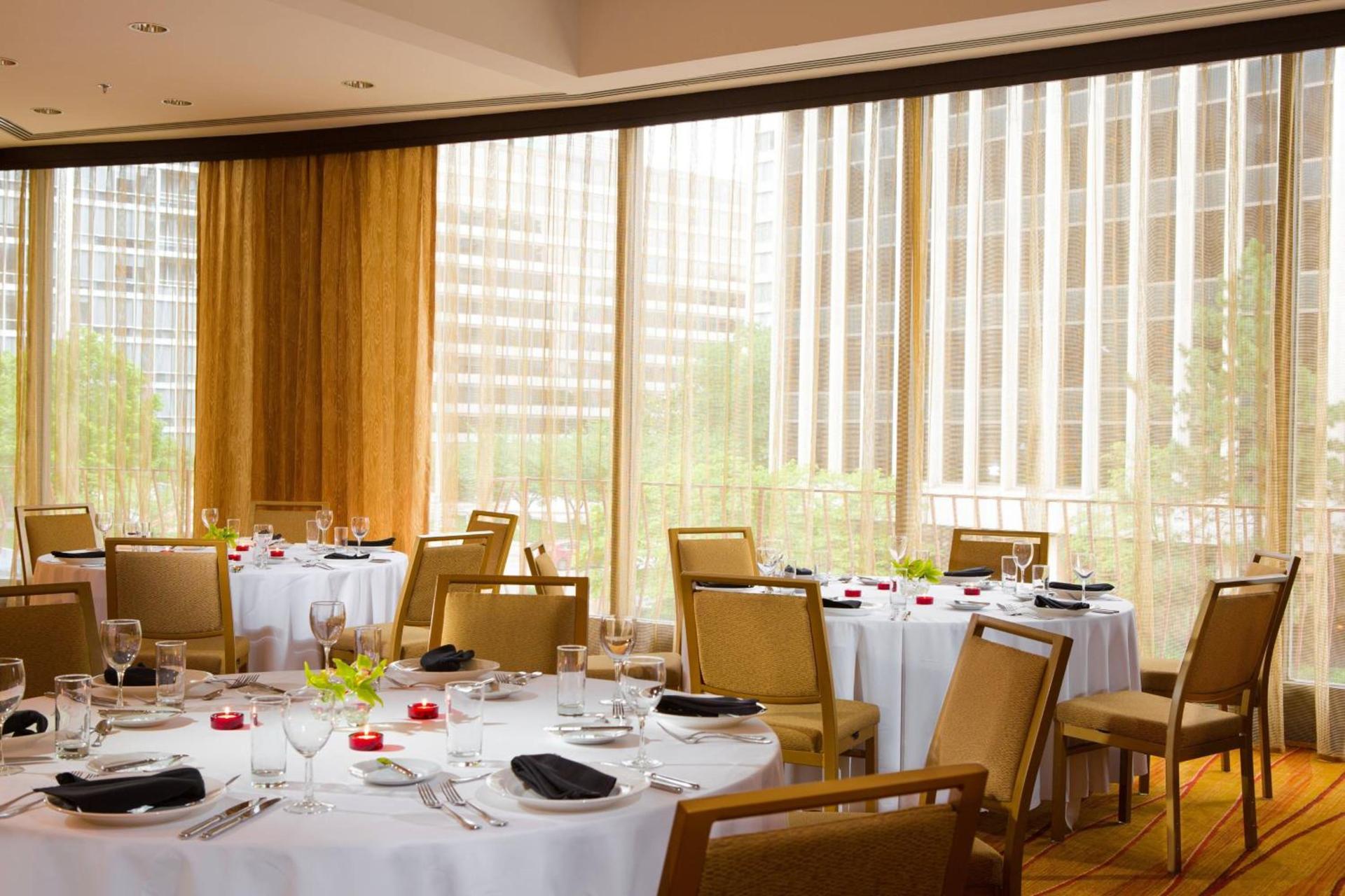 AC Hotel by Marriott Arlington National Landing photo 40