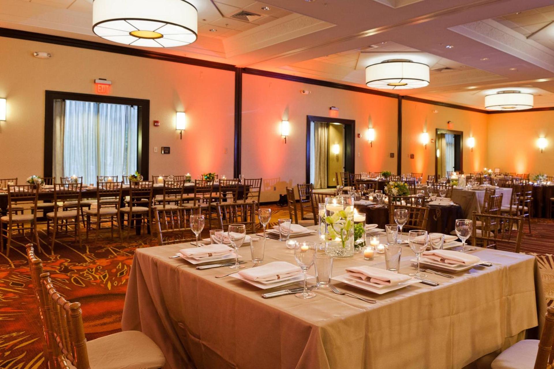 AC Hotel by Marriott Arlington National Landing photo 43