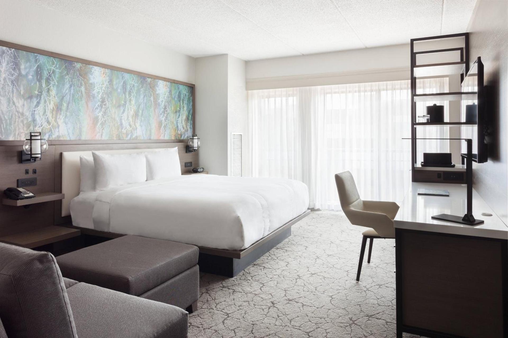 Marriott Savannah Riverfront photo 7