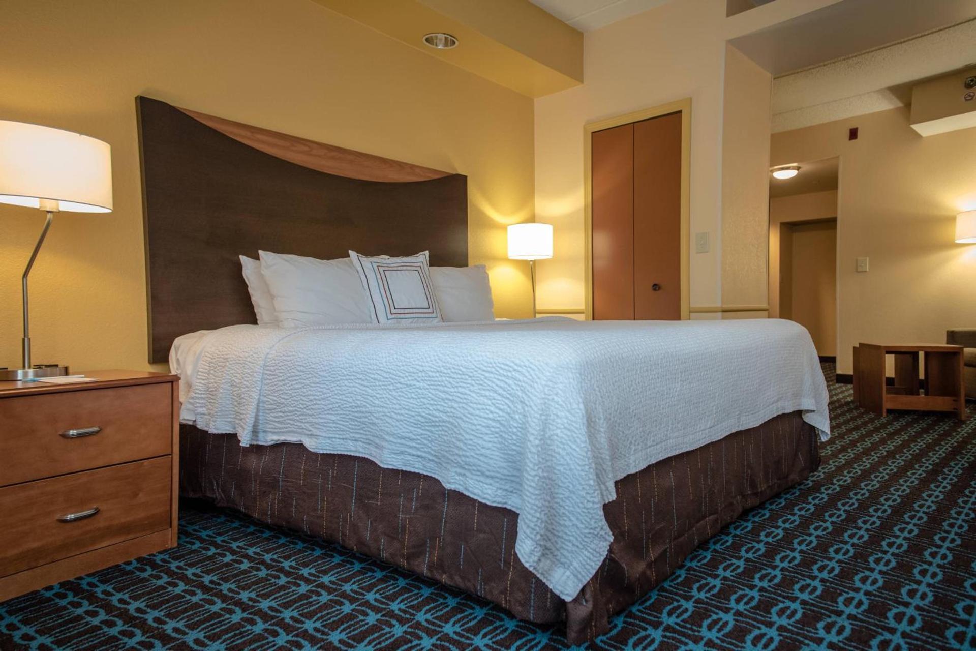 Fairfield Inn & Suites by Marriott Knoxville/East photo 10