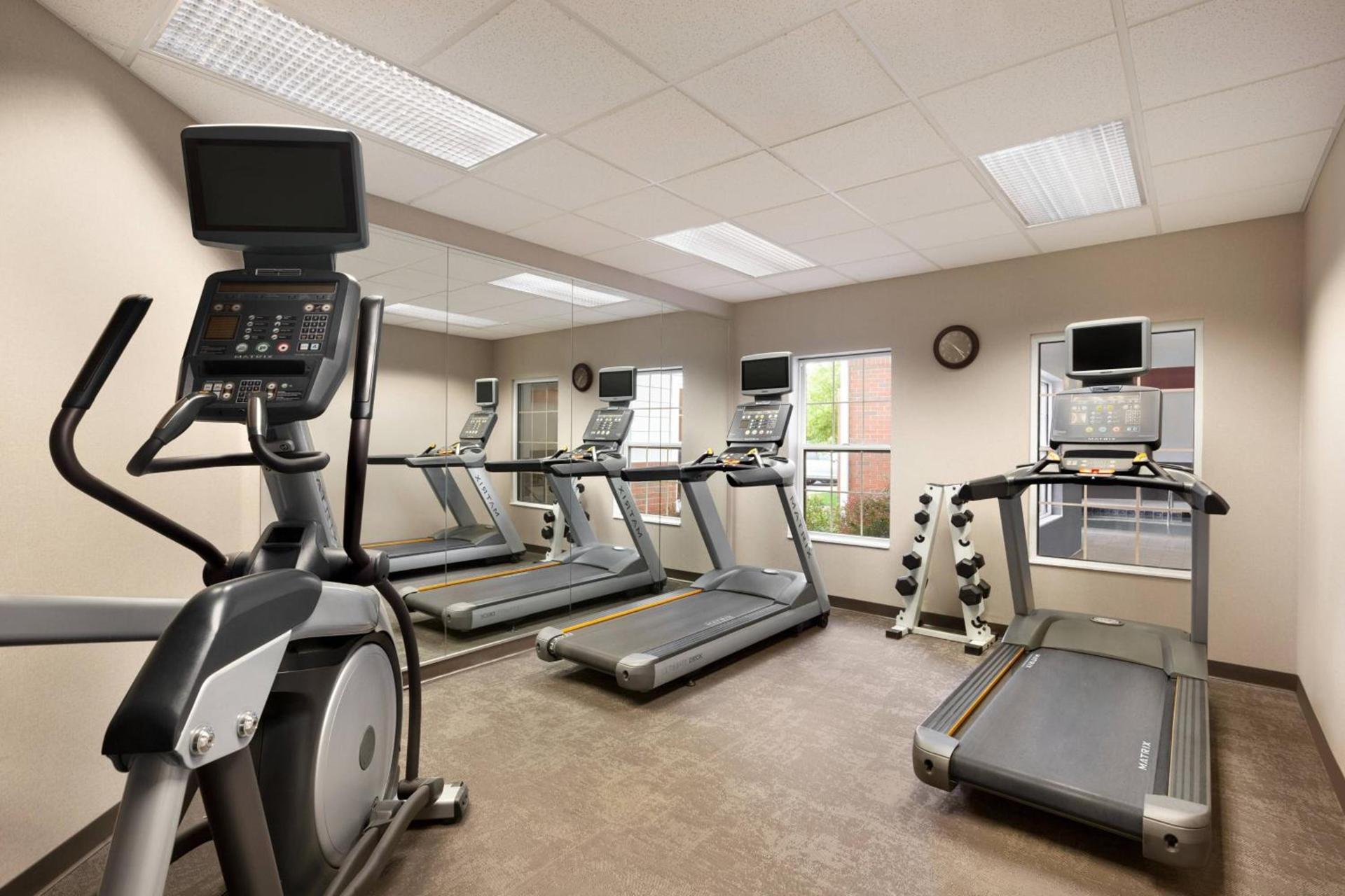 Residence Inn by Marriott Chicago / Bloomingdale photo 17