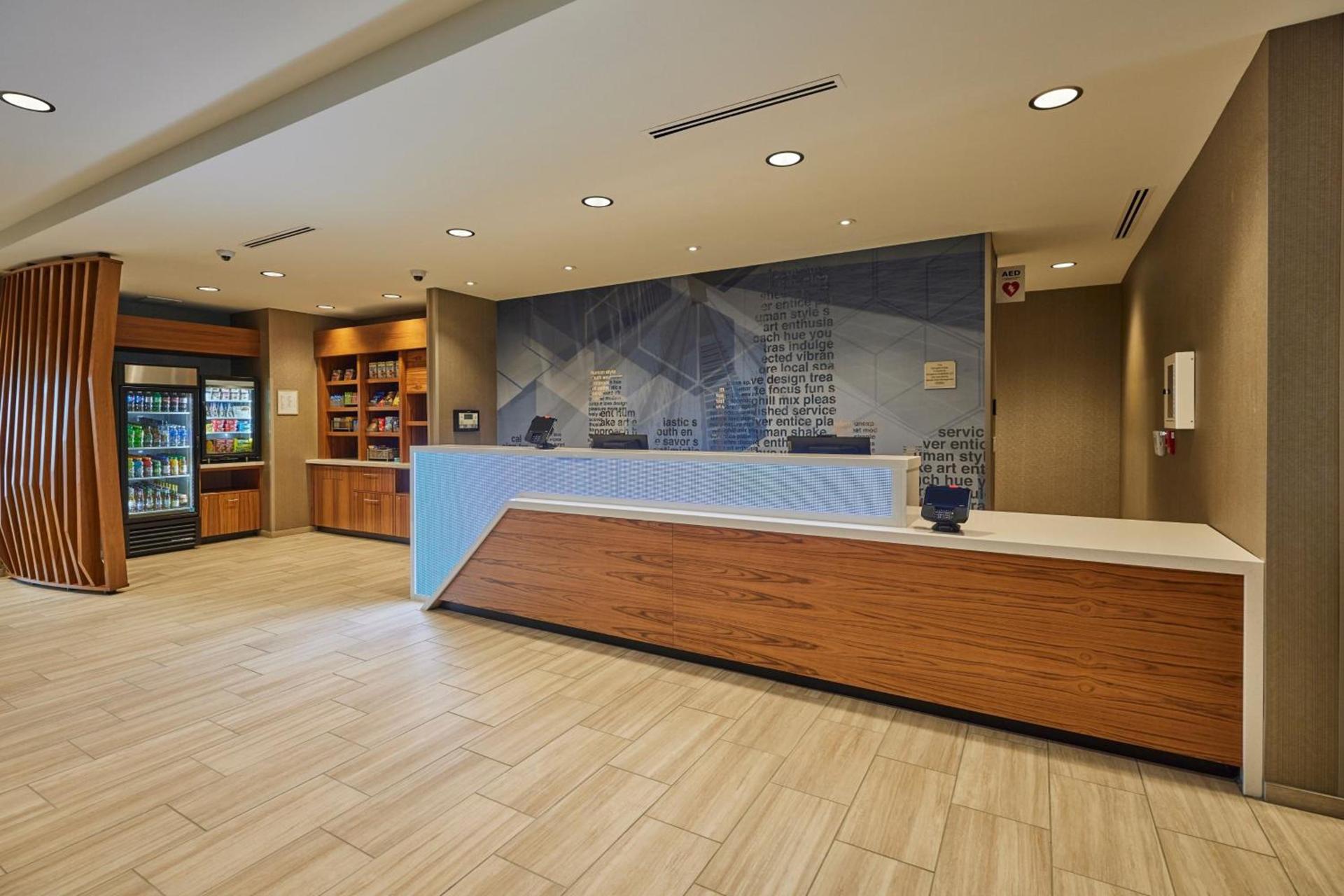 SpringHill Suites by Marriott Medford Airport photo 3
