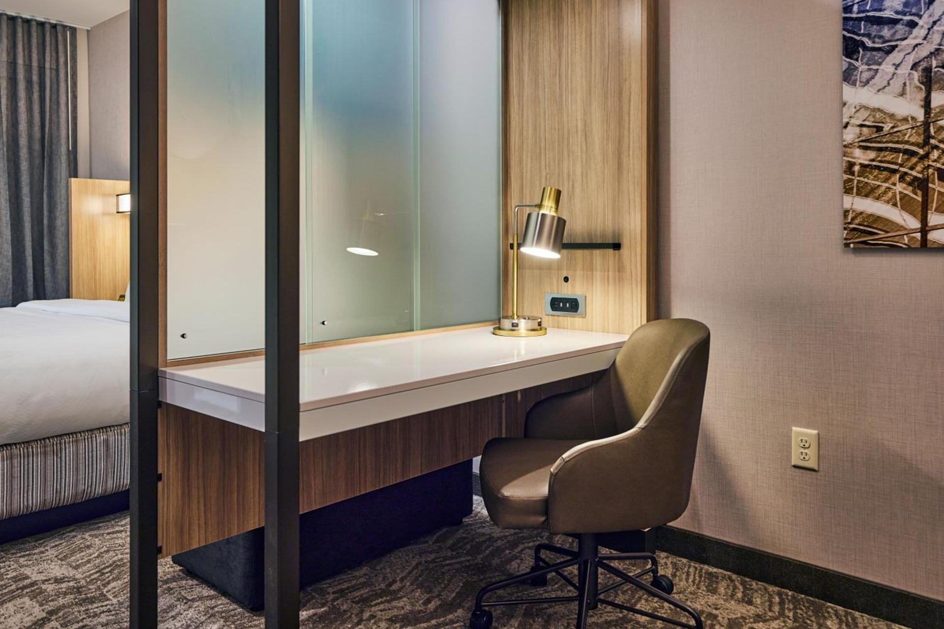 SpringHill Suites by Marriott Medford Airport photo 11