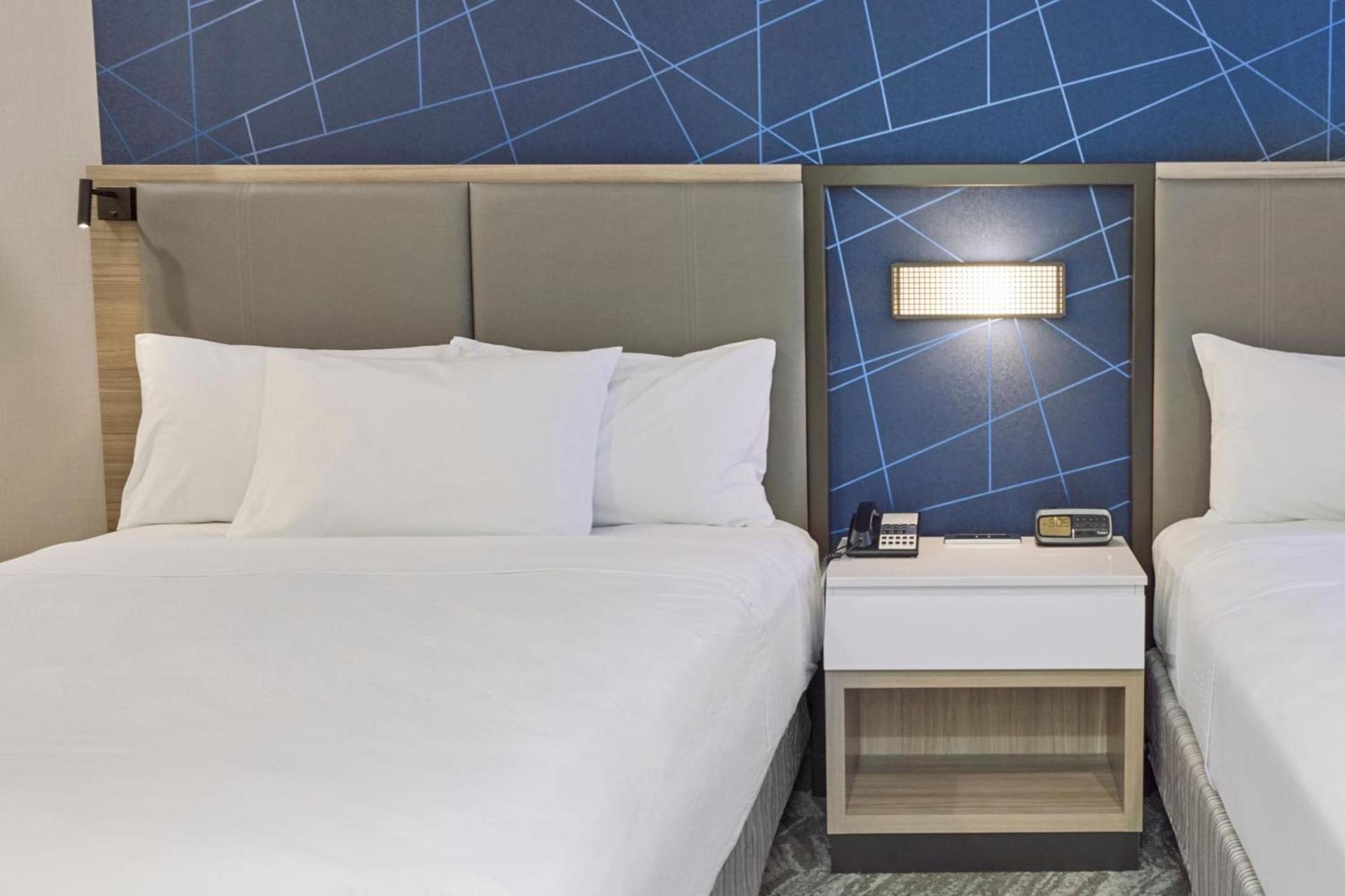 SpringHill Suites by Marriott Medford Airport photo 9