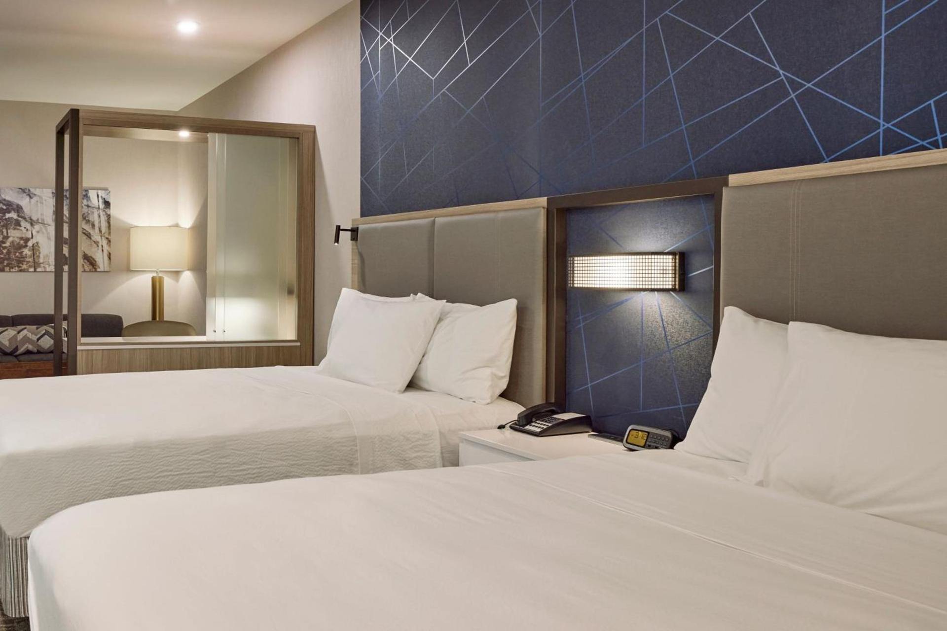 SpringHill Suites by Marriott Medford Airport photo 17