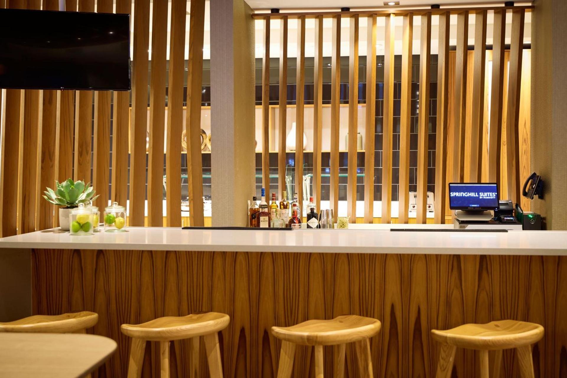 SpringHill Suites by Marriott Medford Airport photo 23