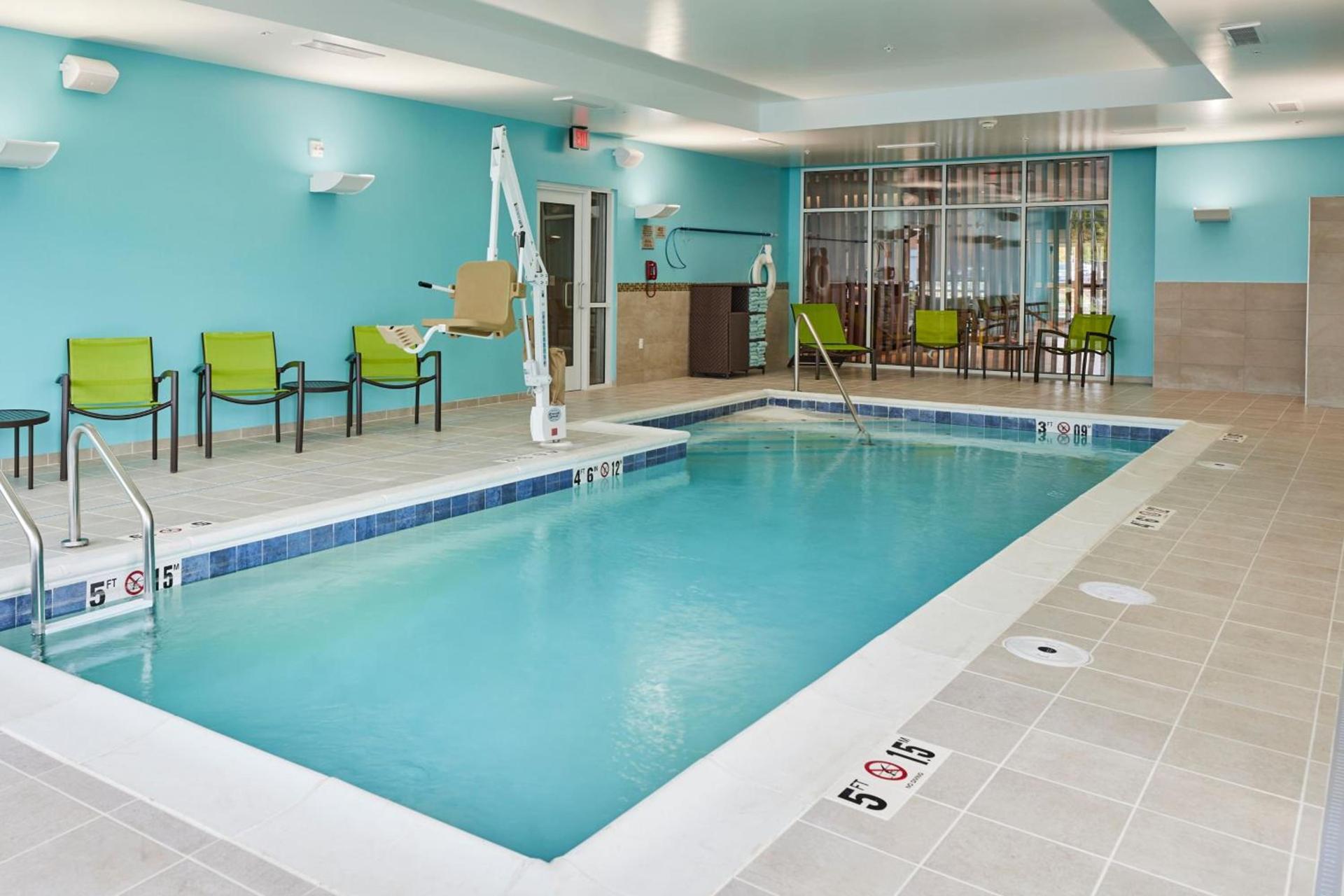 SpringHill Suites by Marriott Medford Airport photo 25