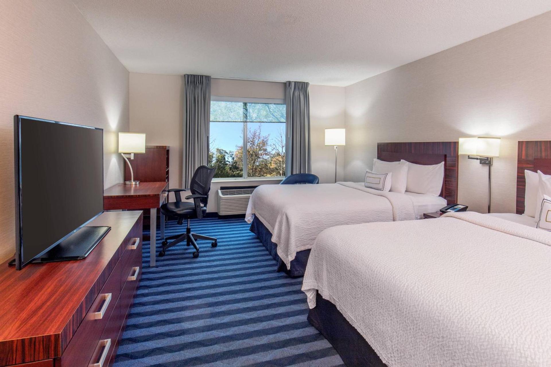 Spark by Hilton Lancaster photo 9