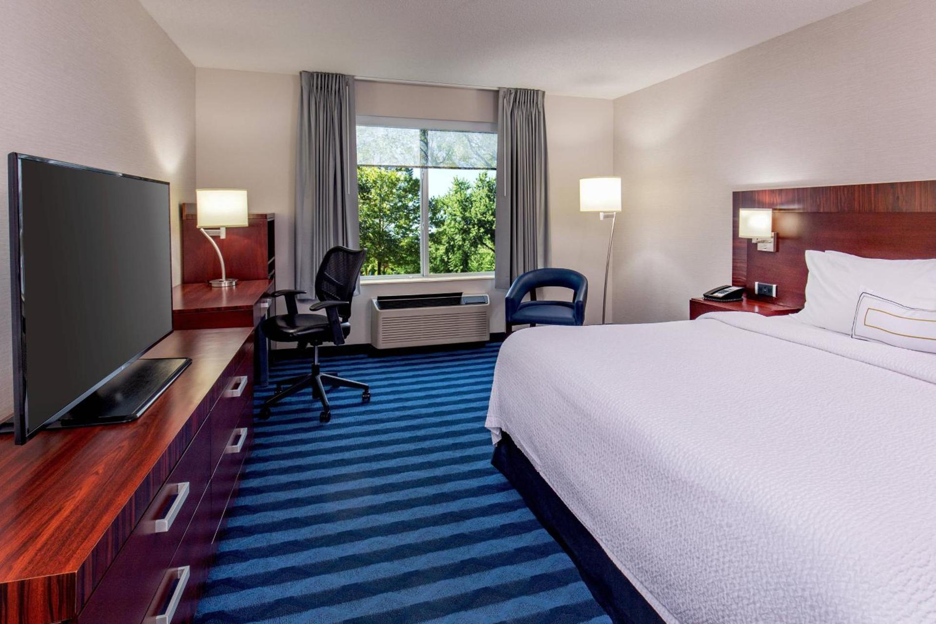 Spark by Hilton Lancaster photo 11