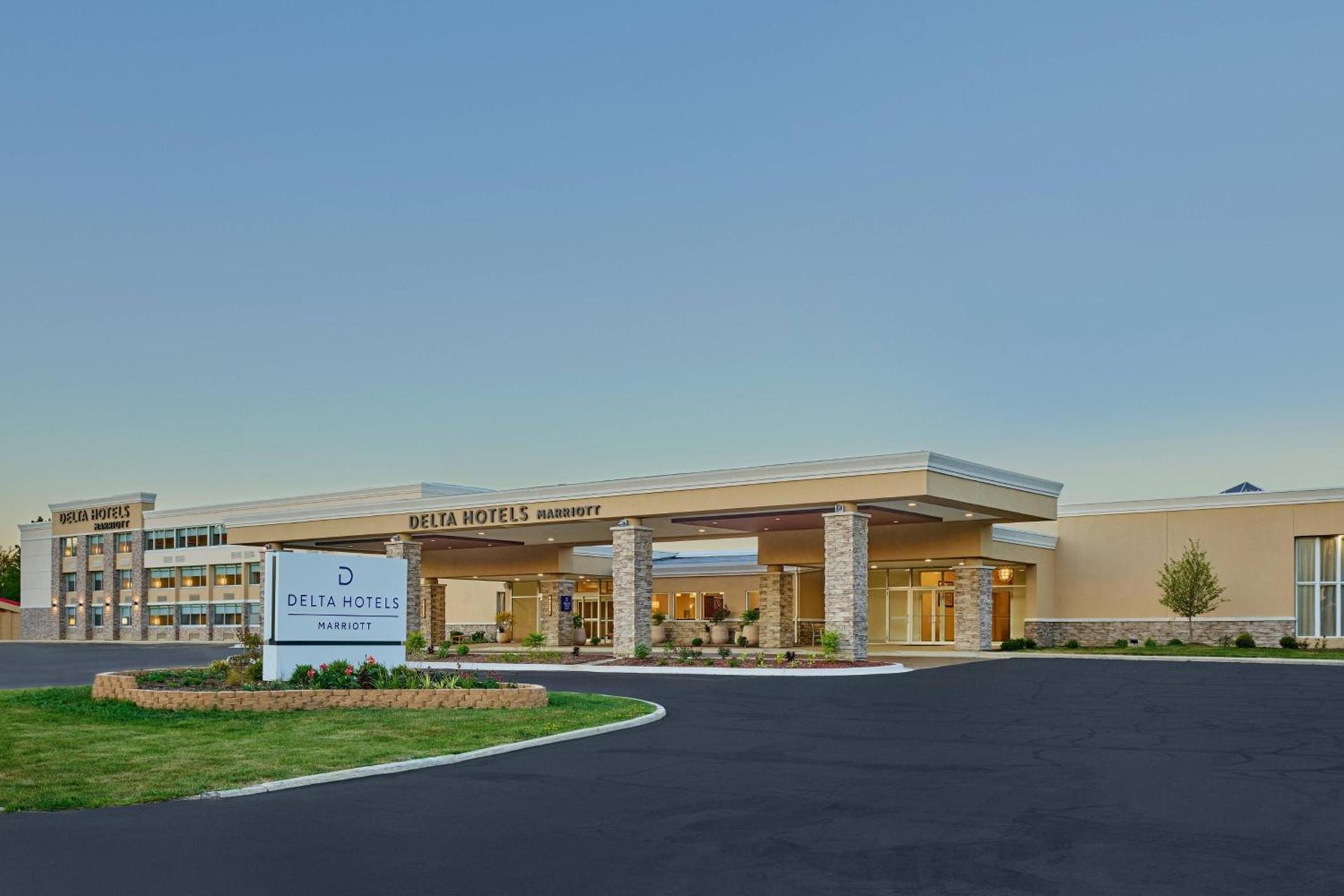 Delta Hotels by Marriott Chicago Willowbrook — hotel in Willowbrook