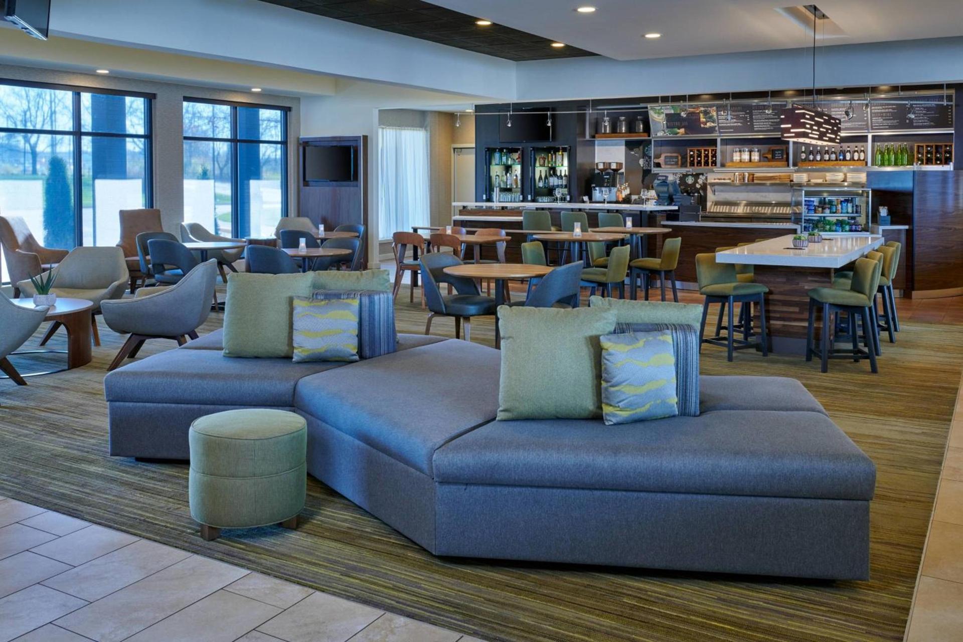 Courtyard by Marriott Indianapolis Castleton photo 21
