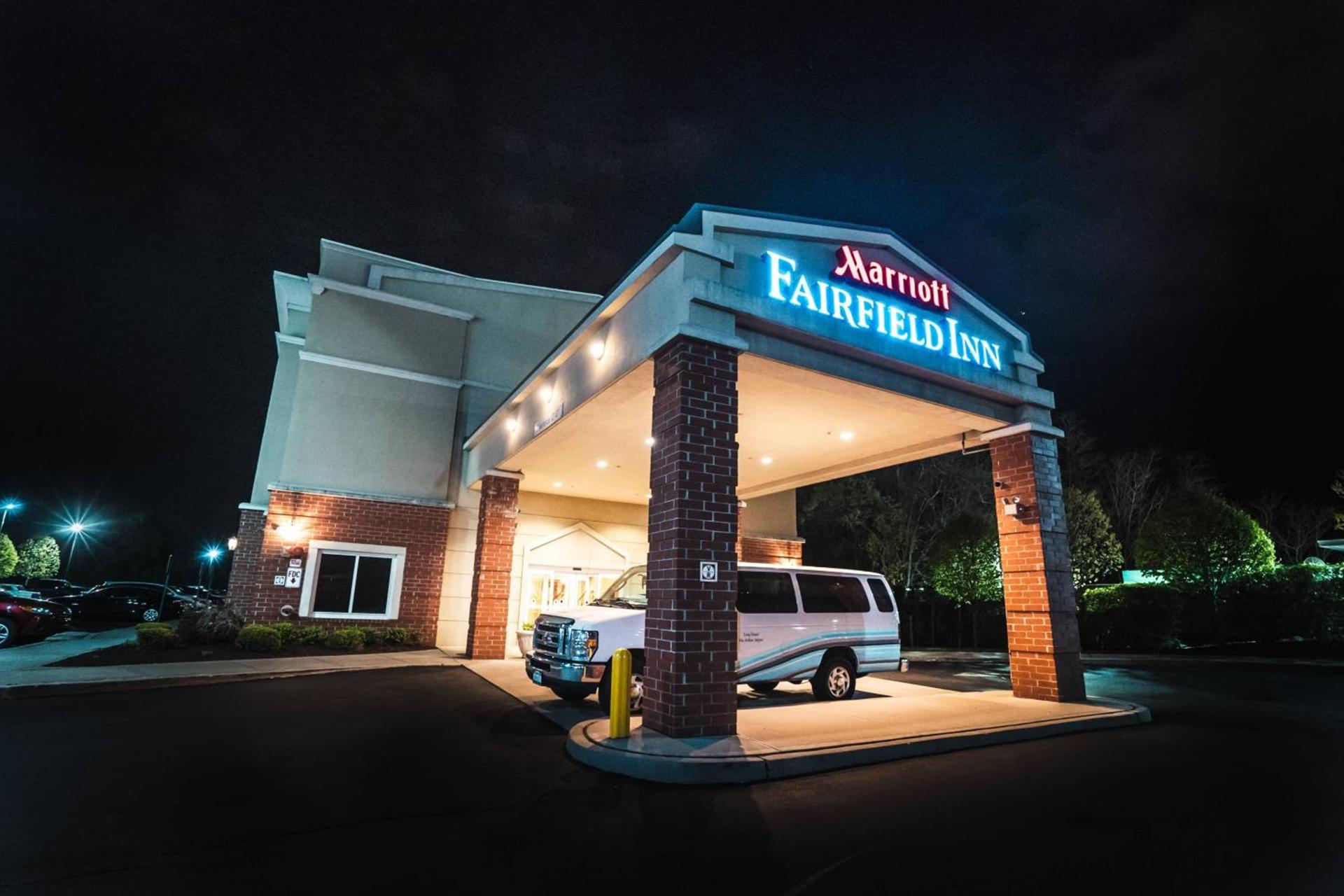 Fairfield by Marriott Medford Long Island photo 3