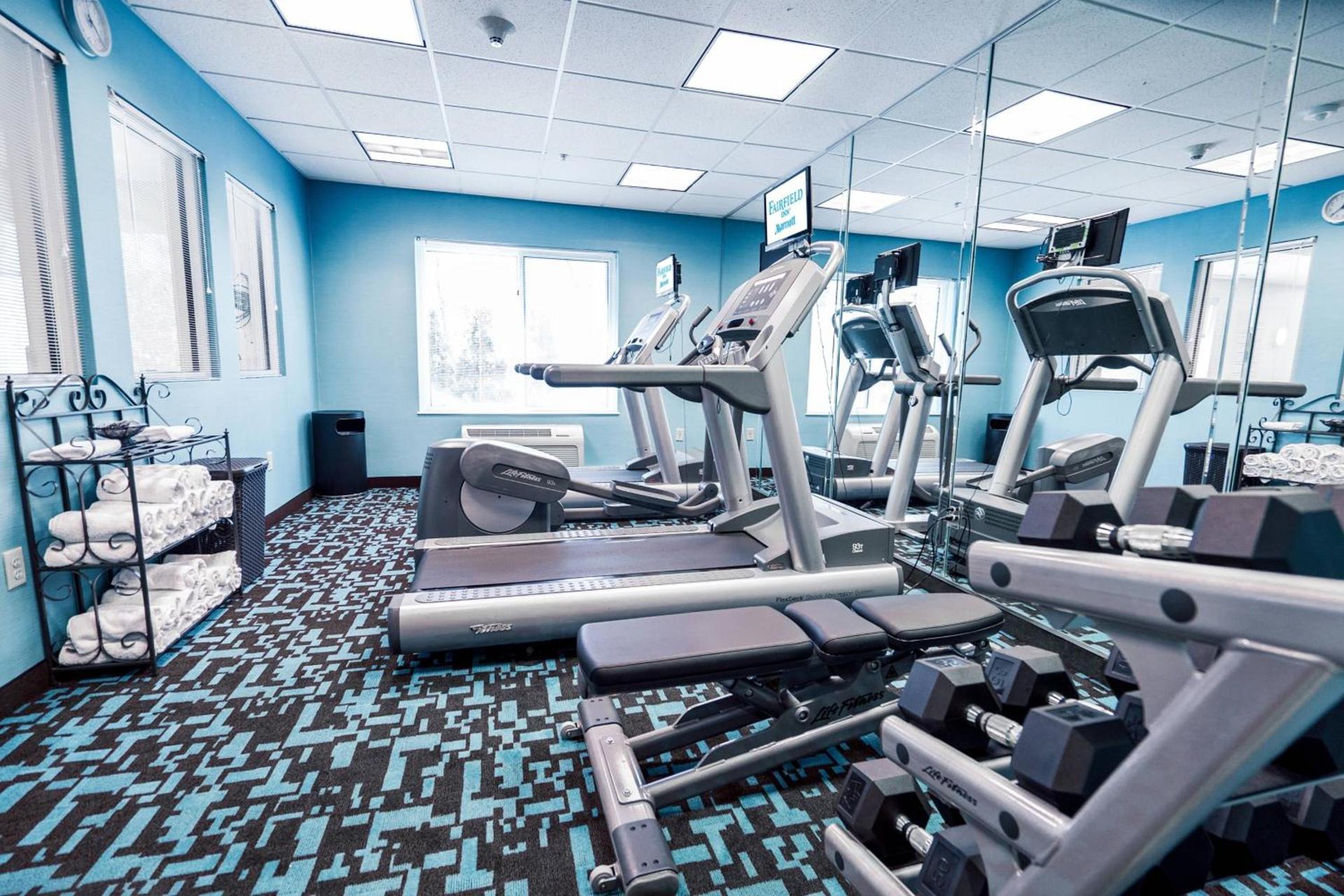Fairfield by Marriott Medford Long Island photo 18