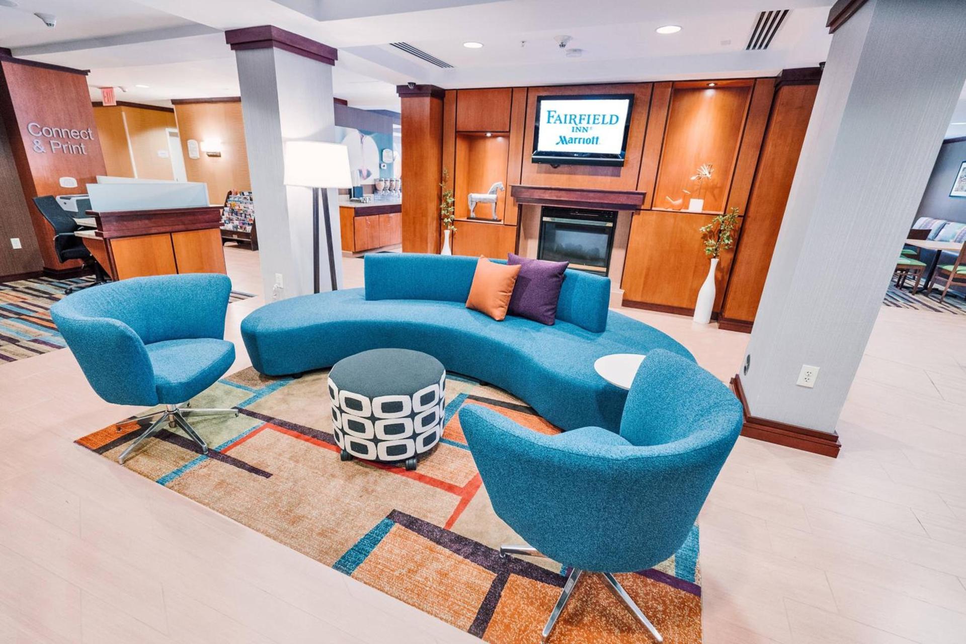 Fairfield by Marriott Medford Long Island photo 21