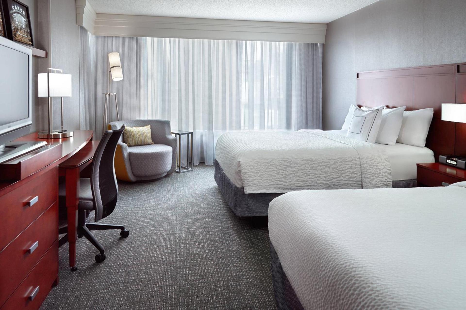 Courtyard by Marriott Atlanta Buckhead photo 5