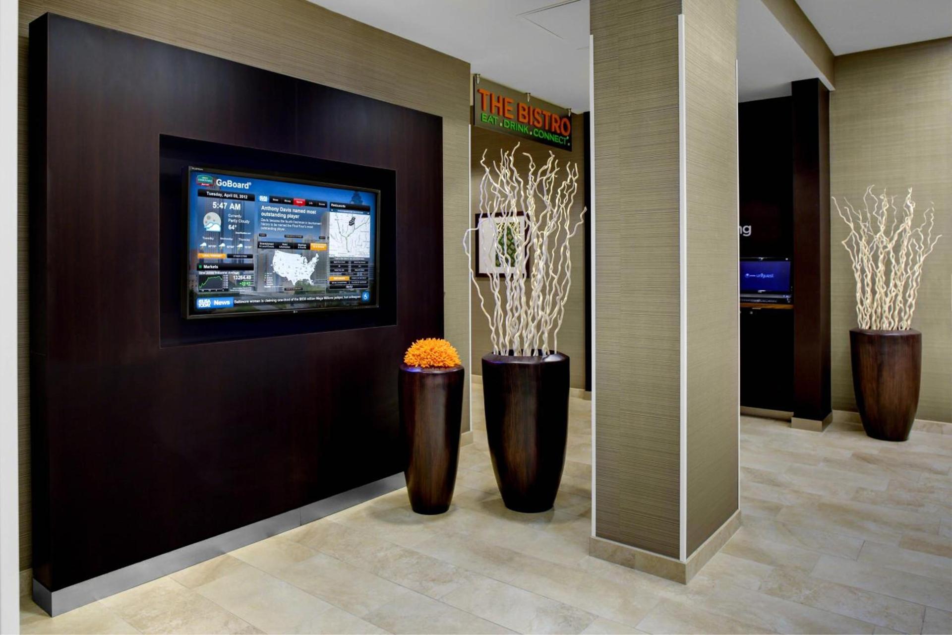 Courtyard by Marriott Atlanta Buckhead photo 11
