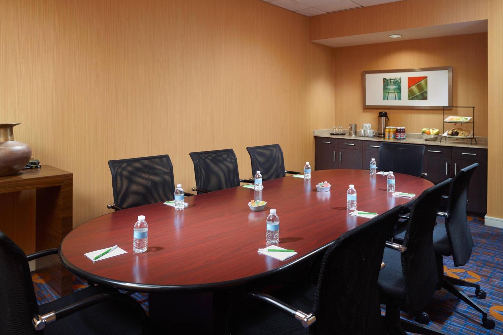 Courtyard by Marriott Atlanta Buckhead photo 22