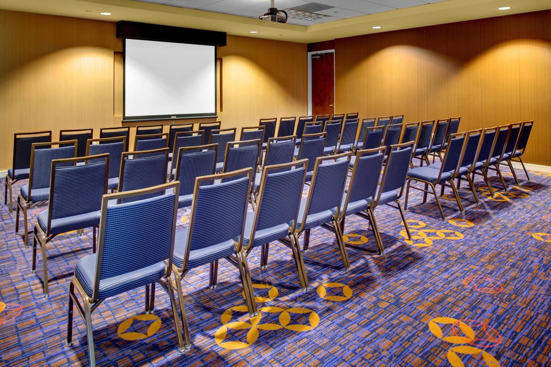 Courtyard by Marriott Atlanta Buckhead photo 24
