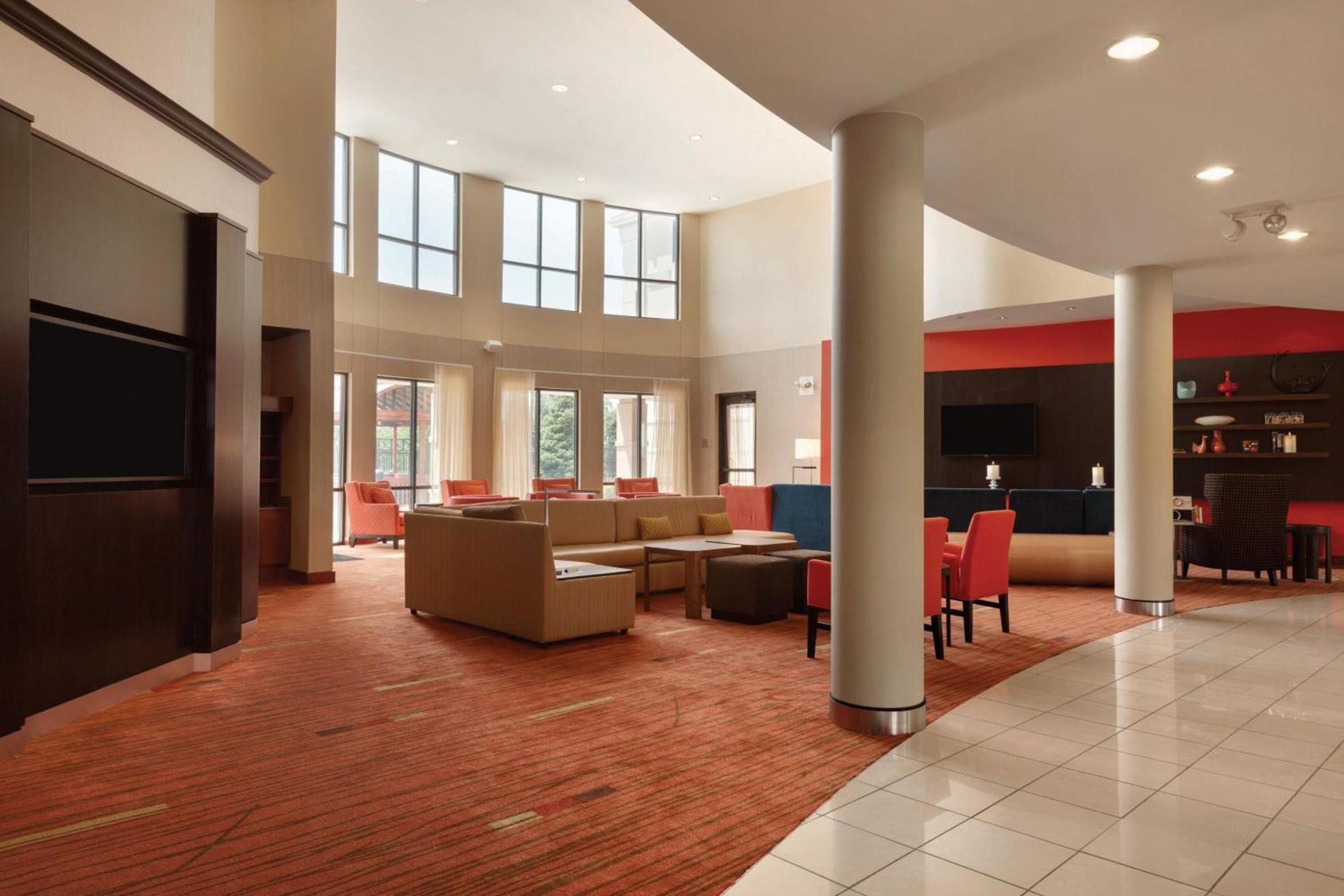 Sonesta Essential Junction City photo 10