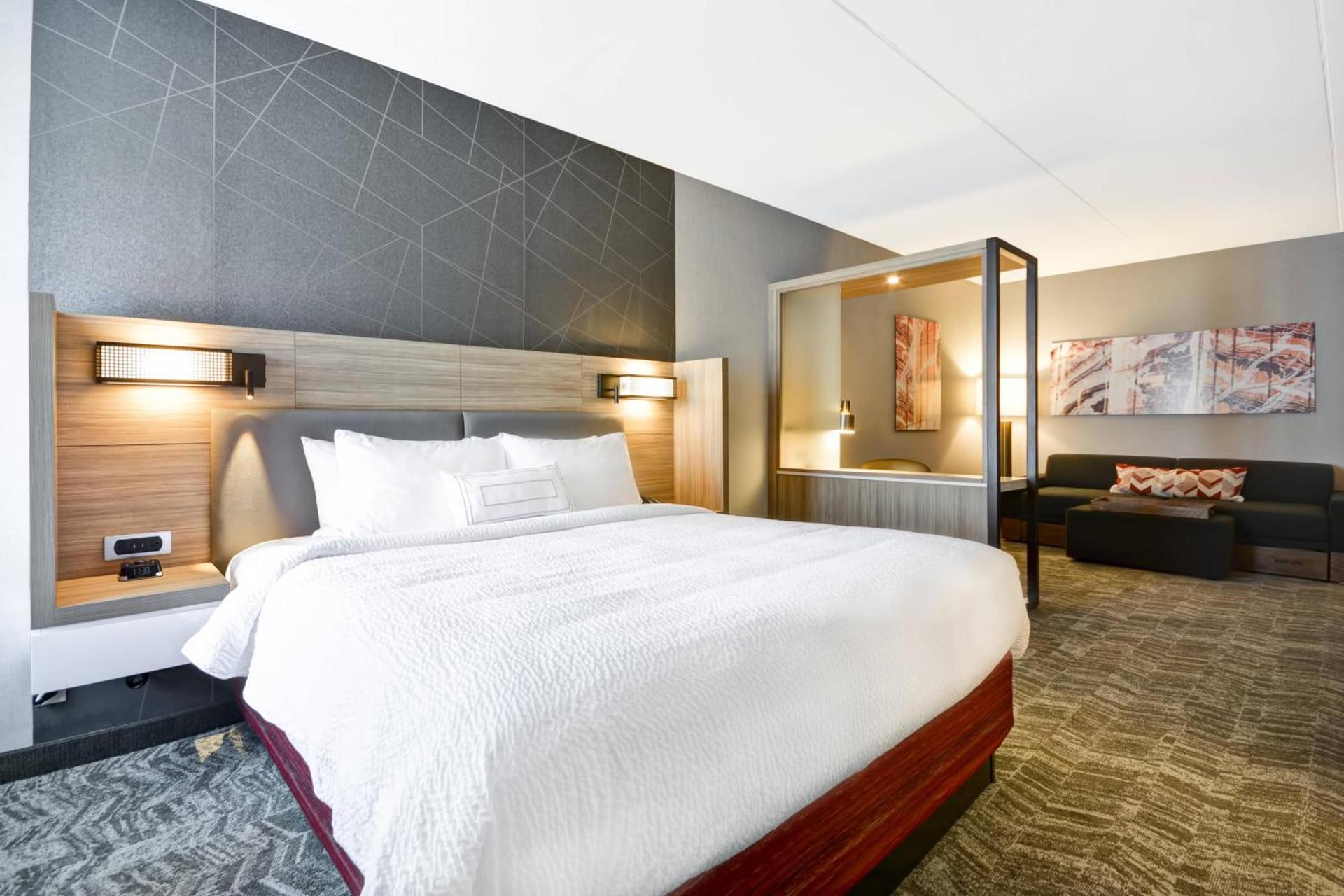 SpringHill Suites by Marriott Cincinnati Blue Ash photo 12