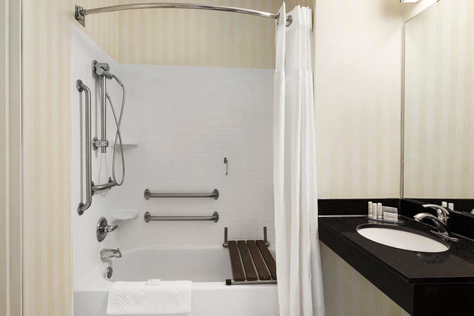 Fairfield Inn & Suites Stillwater photo 9