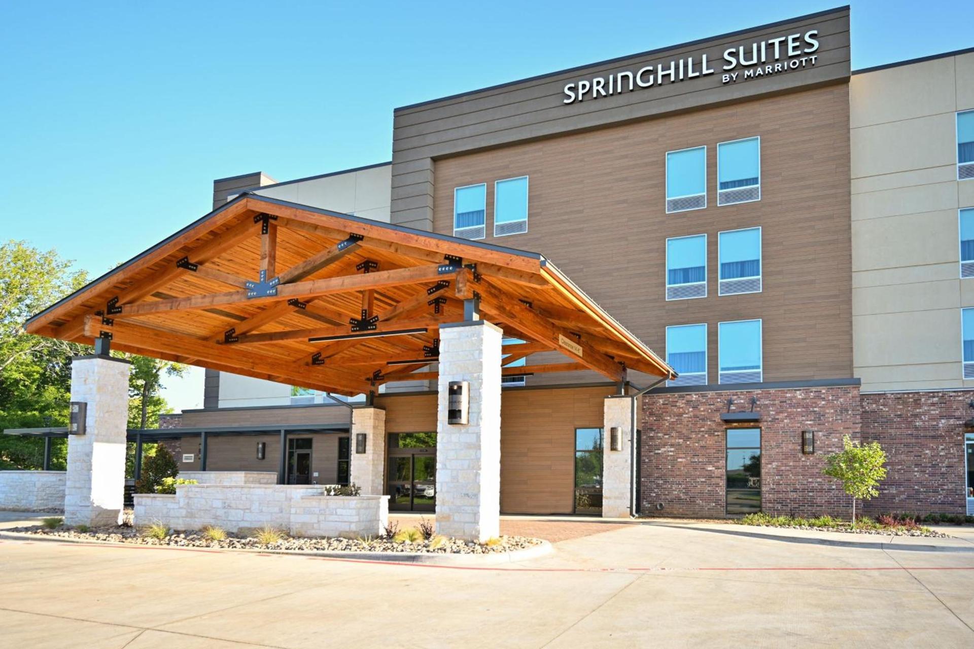 SpringHill Suites by Marriott Lindale Tyler photo 2