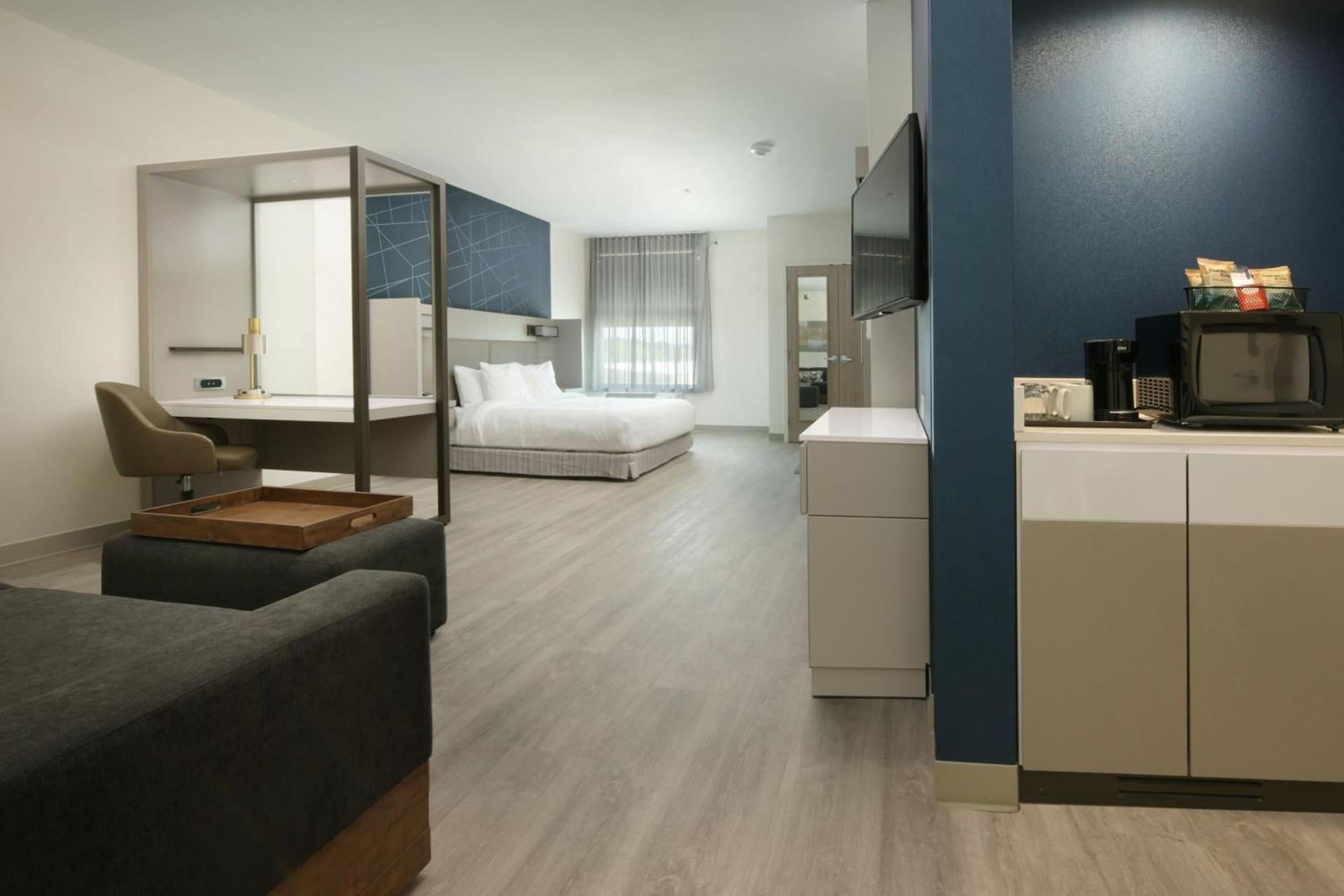 SpringHill Suites by Marriott Lindale Tyler photo 10