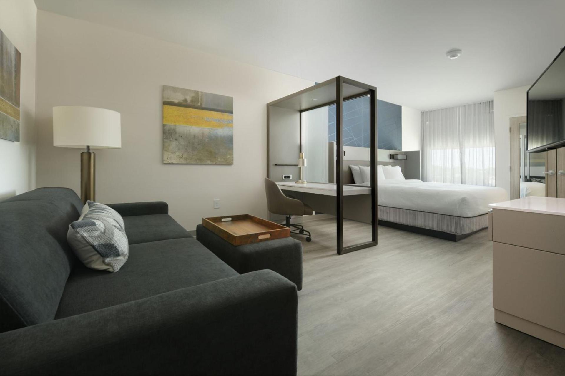 SpringHill Suites by Marriott Lindale Tyler photo 11