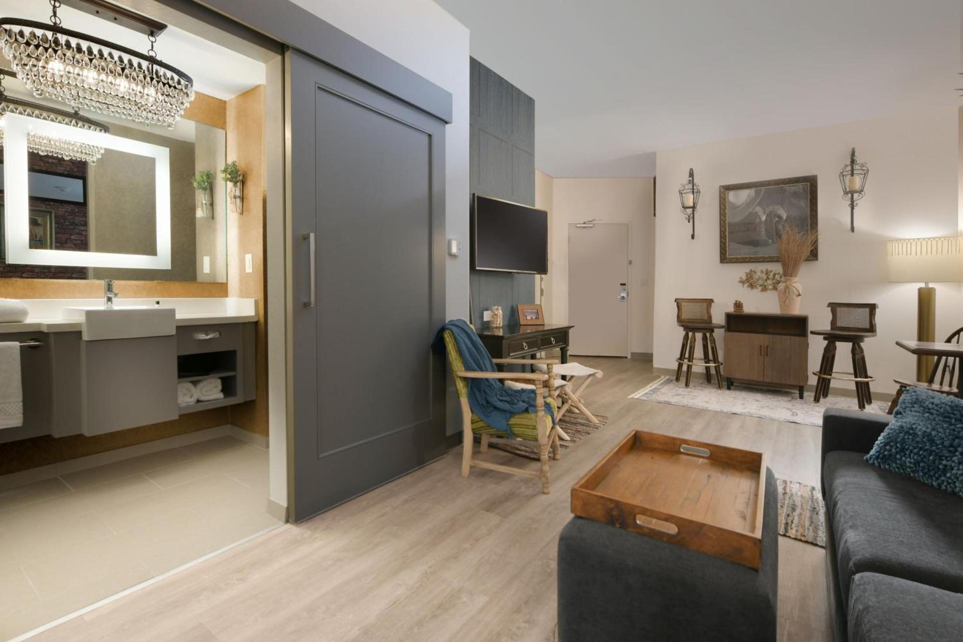 SpringHill Suites by Marriott Lindale Tyler photo 15