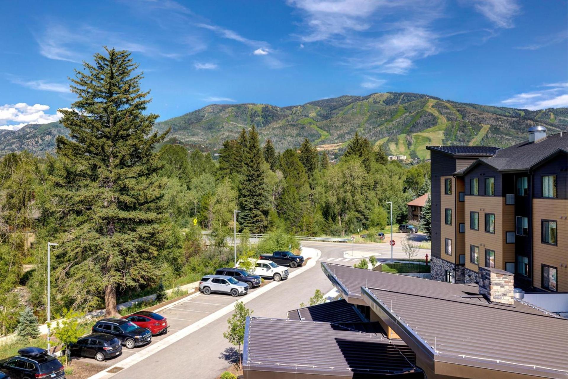 Residence Inn by Marriott Steamboat Springs photo 9
