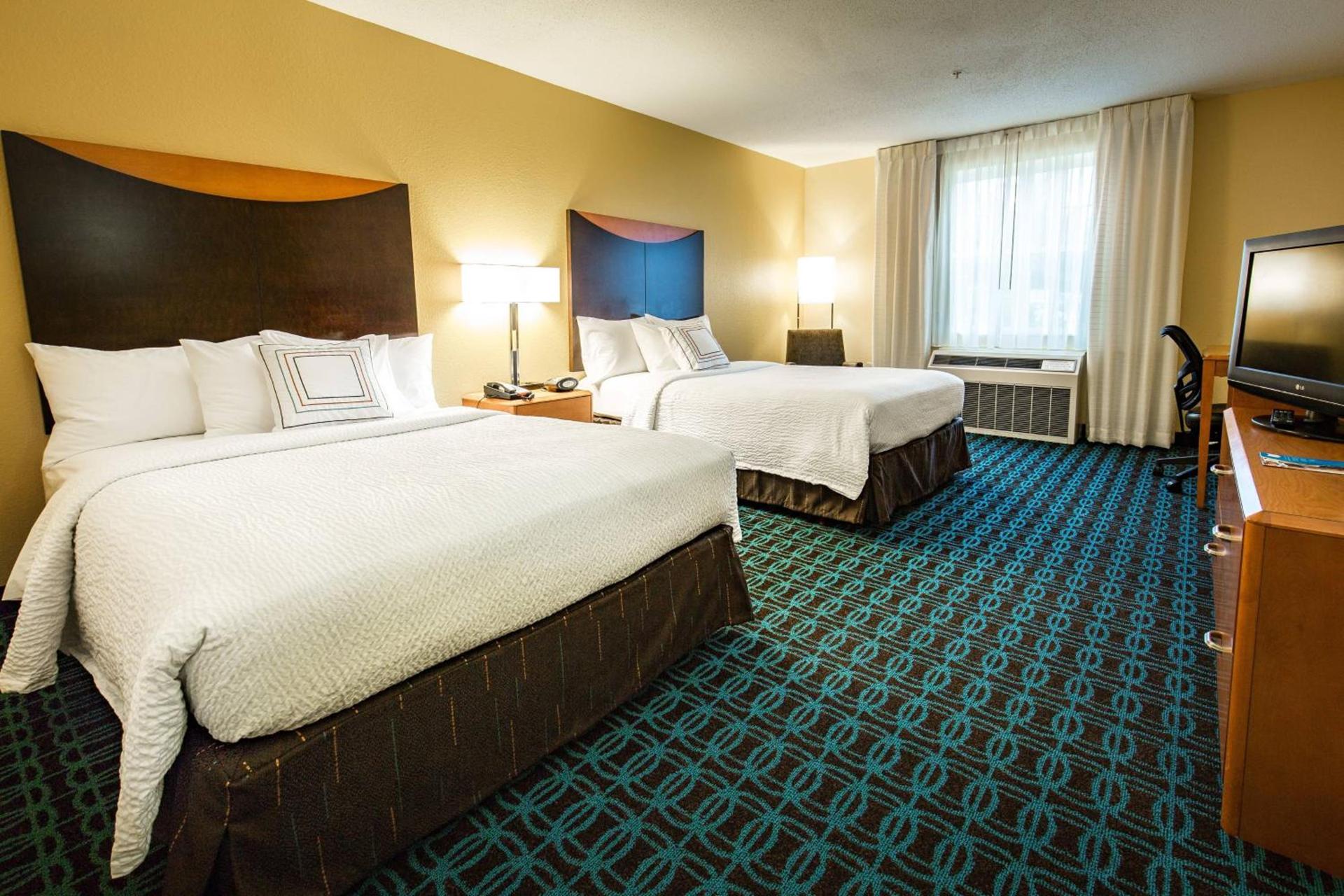 Fairfield Inn and Suites by Marriott Portsmouth Exeter photo 6