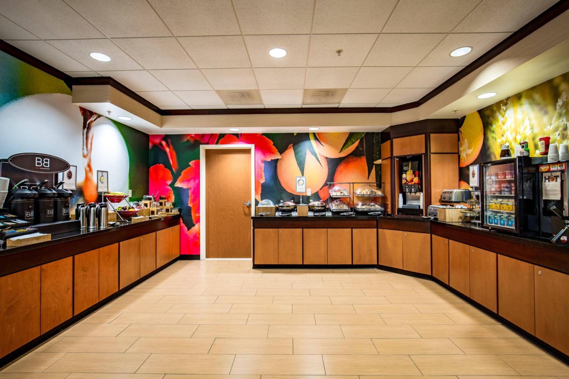 Fairfield Inn and Suites by Marriott Portsmouth Exeter photo 17